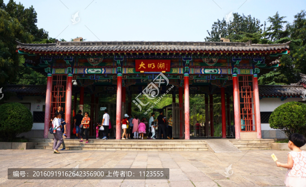 大明湖,東門