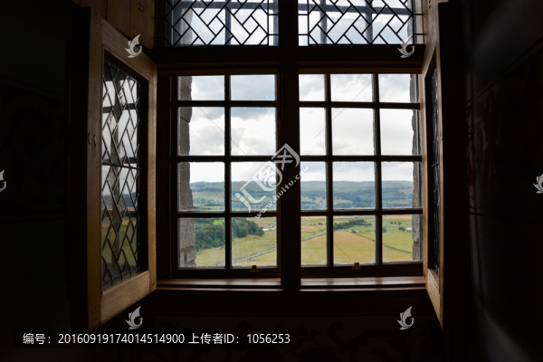 窗戶