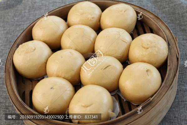 豆沙包