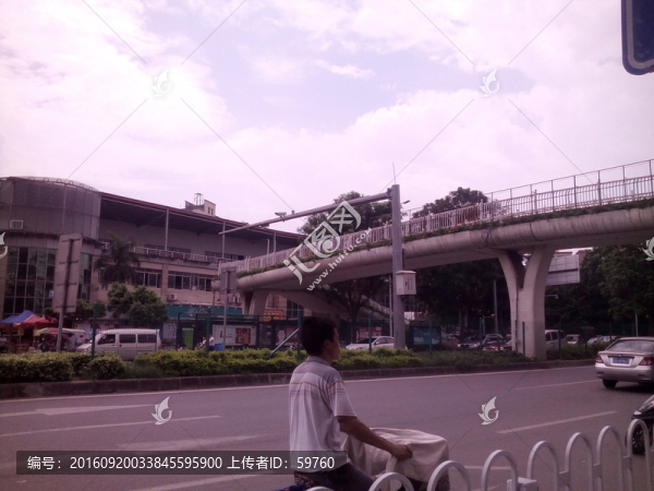 天橋道路