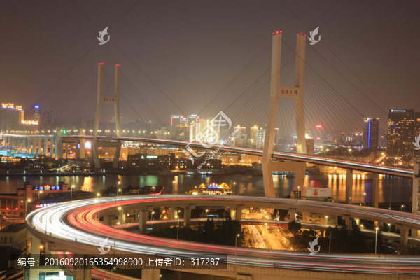 南浦大橋