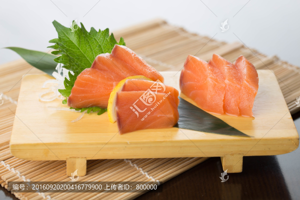 三文魚生魚片