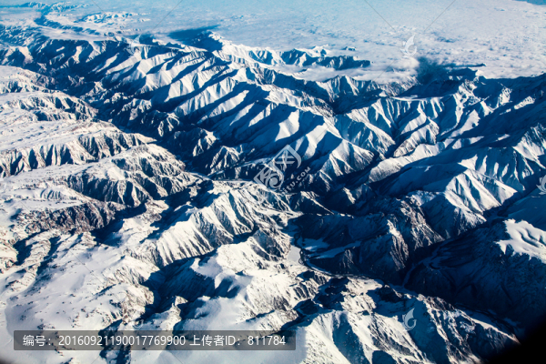 天山山脈積雪