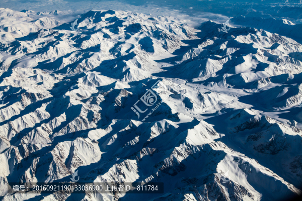 天山山脈積雪