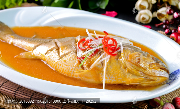 燜黃花魚
