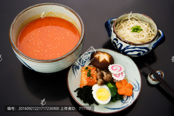 泡菜拉面