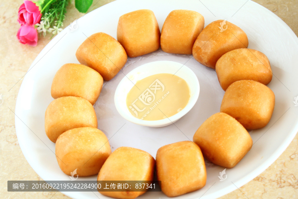 黃金饅頭