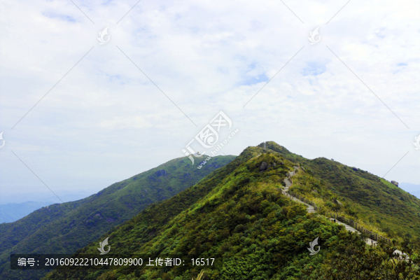 七星嶺刃脊,山峰