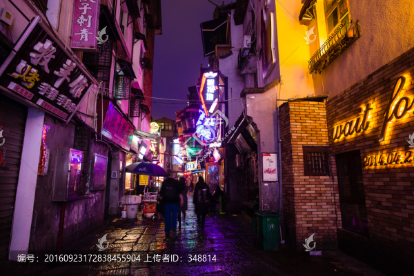 酒吧