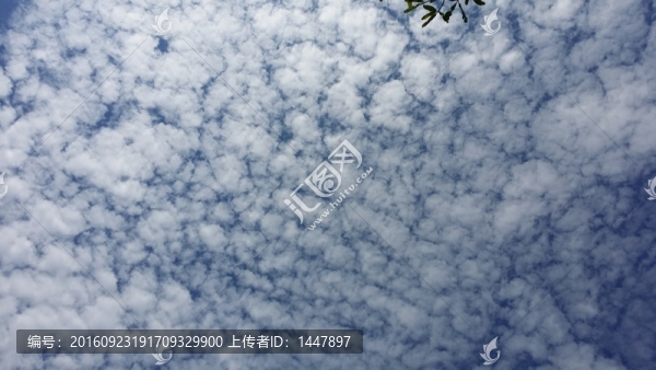 藍(lán)天白云