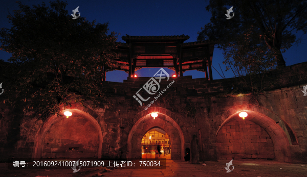 古鎮(zhèn)夜景