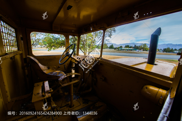 工程車