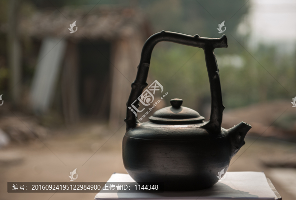 泥茶壺