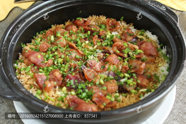 臘味煲仔飯