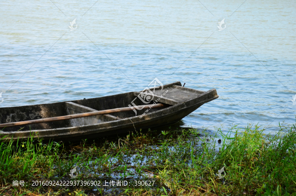 小木船
