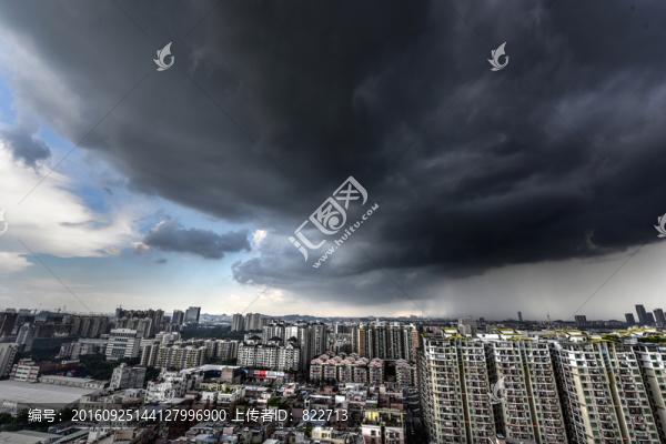 暴風(fēng)雨前夕