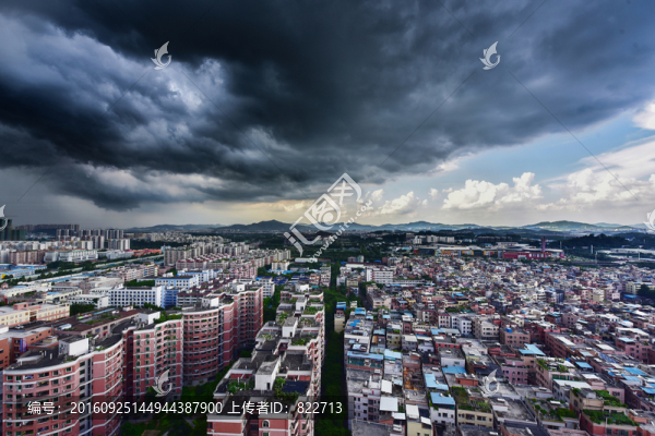 暴風(fēng)雨前夕