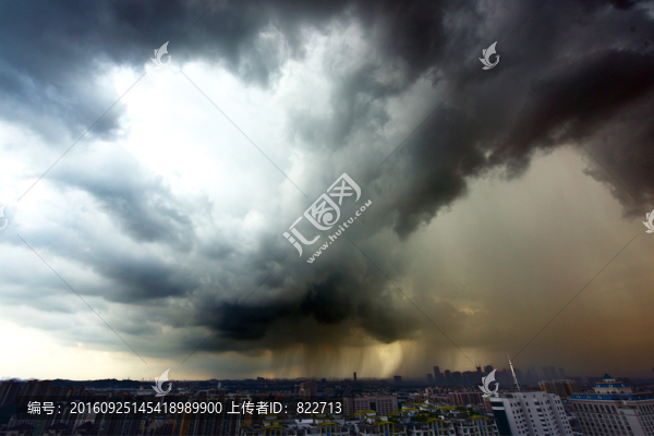 暴風(fēng)雨前夕