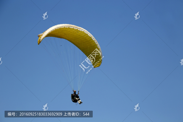 滑翔傘