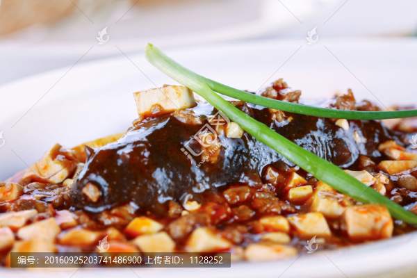 海參豆腐
