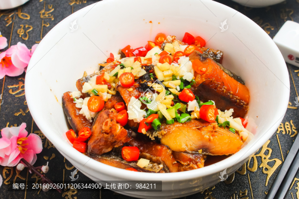 燜鱈魚(yú)