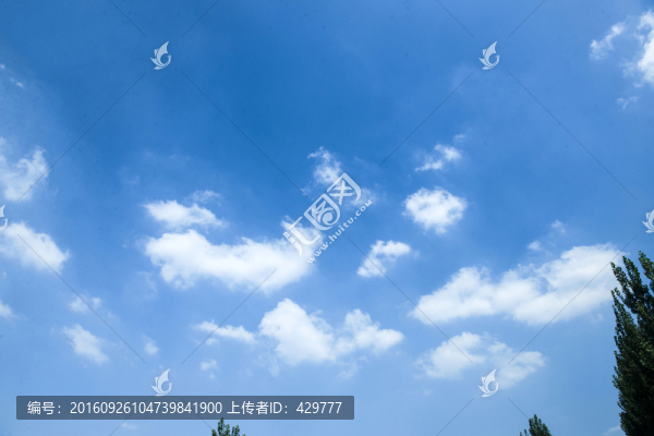 藍(lán)天白云