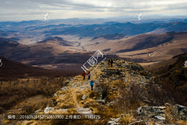 登山,徒步,驢友,白云,荒漠