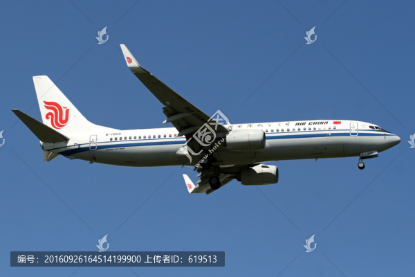 國(guó)航飛機(jī)降落