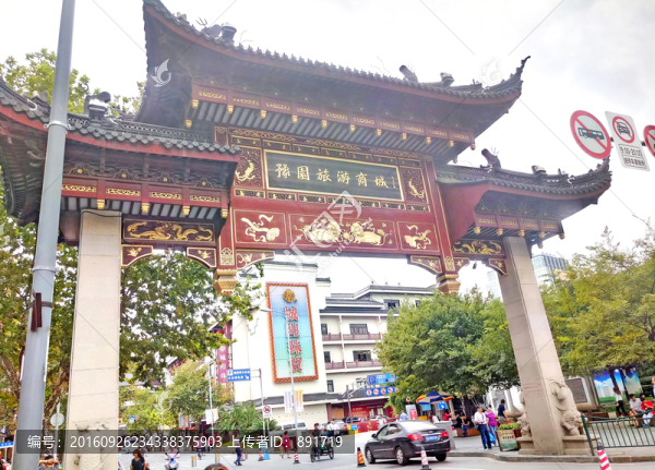 豫園牌坊