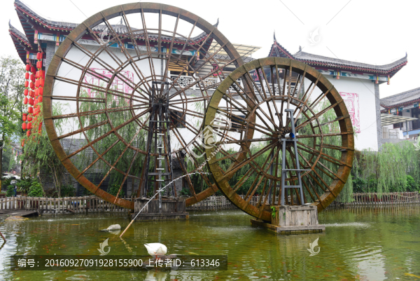 湖北恩施女兒城景區(qū)水車園風(fēng)景