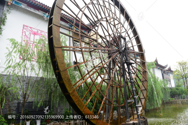 湖北恩施女兒城景區(qū)水車園風(fēng)景