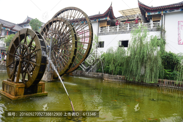 湖北恩施女兒城景區(qū)水車園風(fēng)景