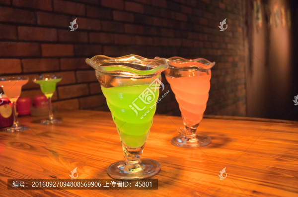 酒吧飲料