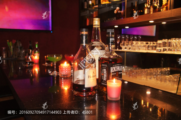 酒吧洋酒