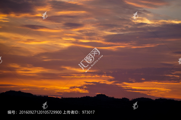 晚霞