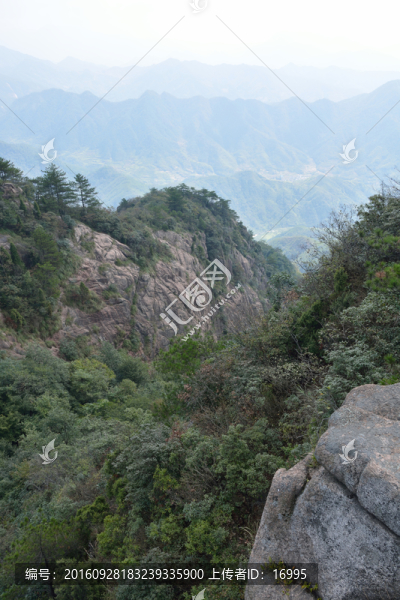 安徽績溪七姑山