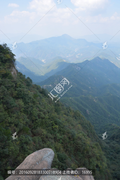 安徽績溪七姑山