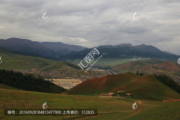 卓爾山