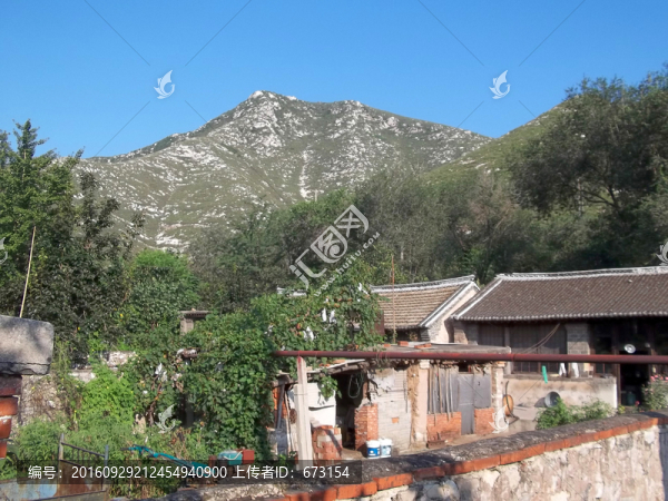 小山村