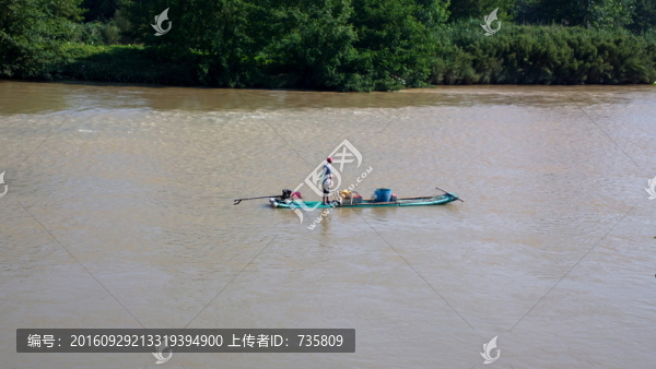 洪水