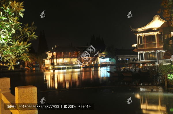 朱家角古鎮(zhèn)夜景