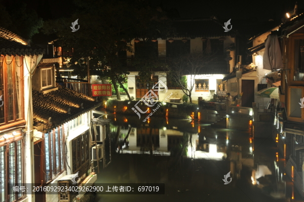 朱家角古鎮(zhèn)夜景