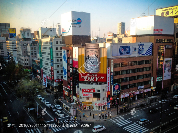 秋葉原街路