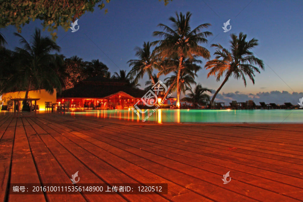 poolview