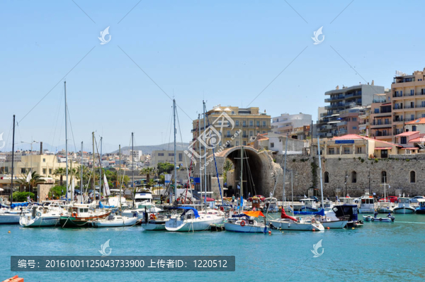 码头：伊拉克利翁港；克里特岛；希腊