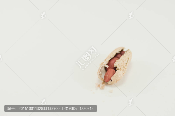 一個花生