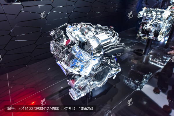 汽車發(fā)動(dòng)機(jī)