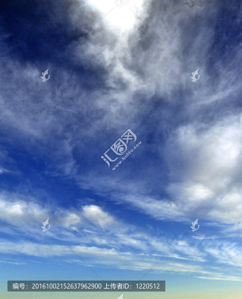 云彩和天空