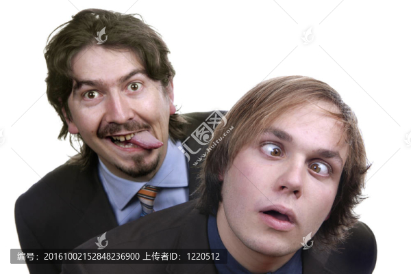 愚蠢的