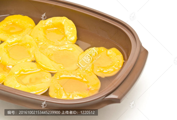 糖水桃子